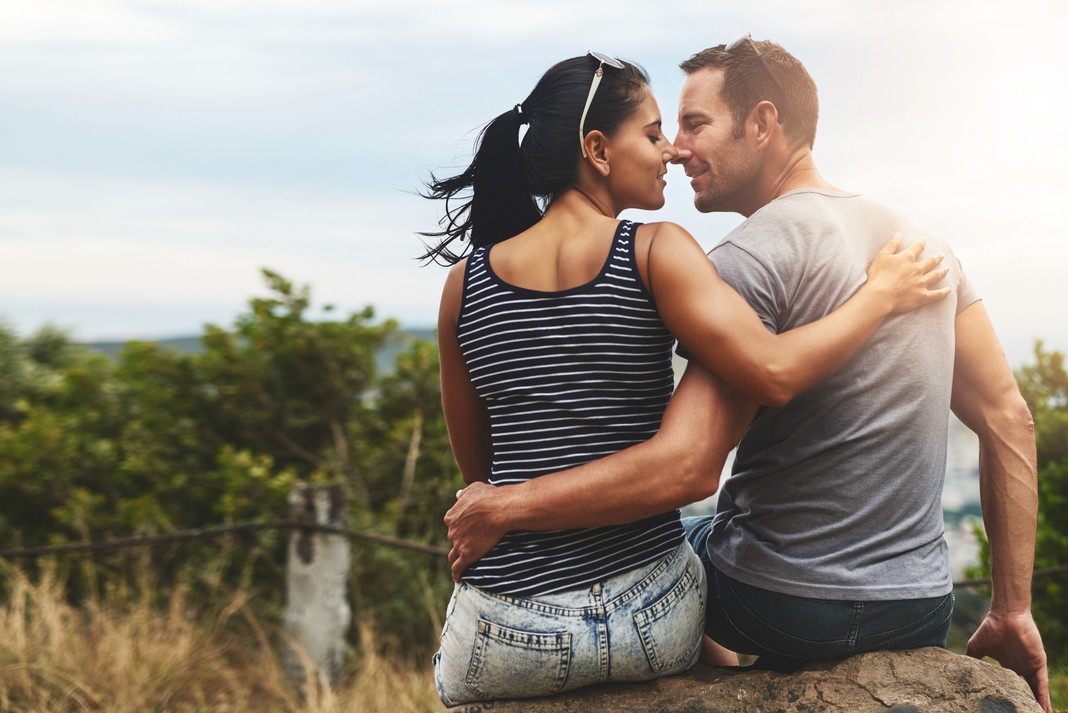 12 Key Signs of a Healthy Relationship: Unlocking Connection and Growth with Your Partner