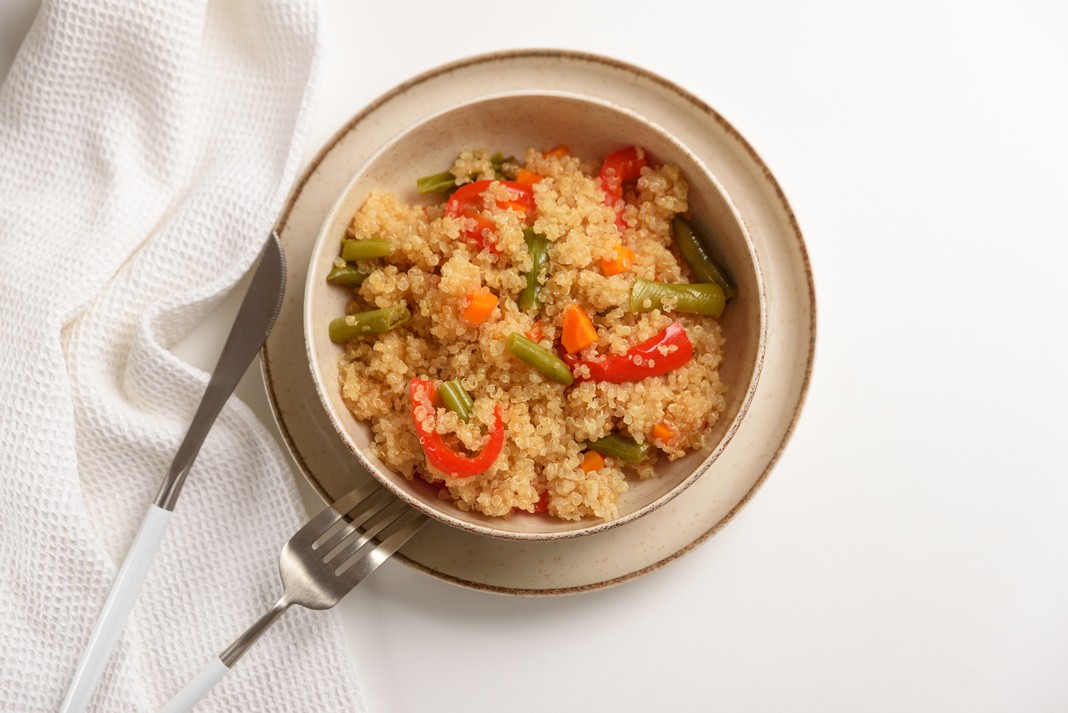 Delicious One-Pan Gluten-Free Quinoa & Veggie Delight!