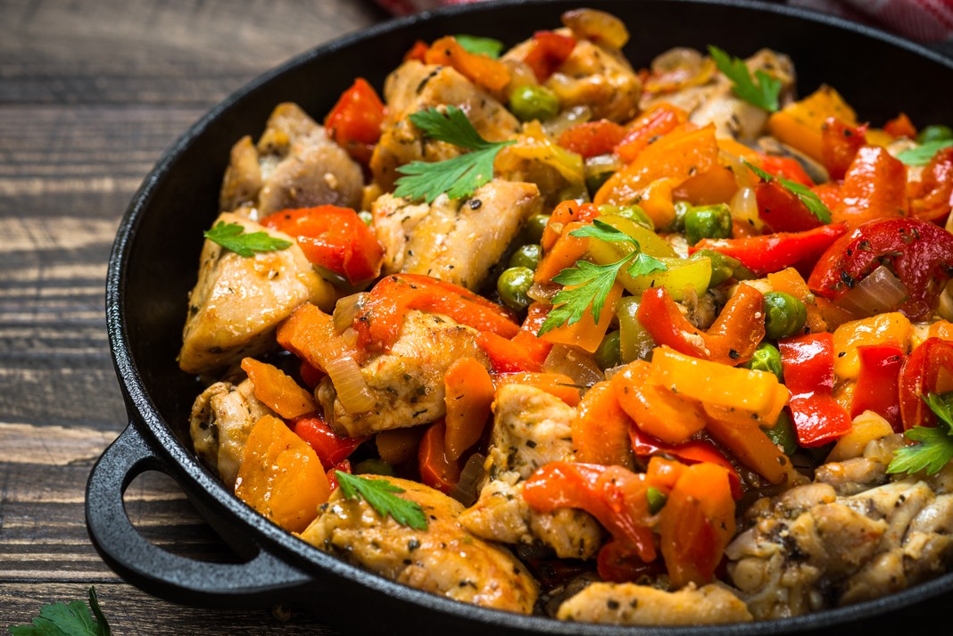 Fuel Your Weight Loss: High-Protein Chicken Stir-Fry!
