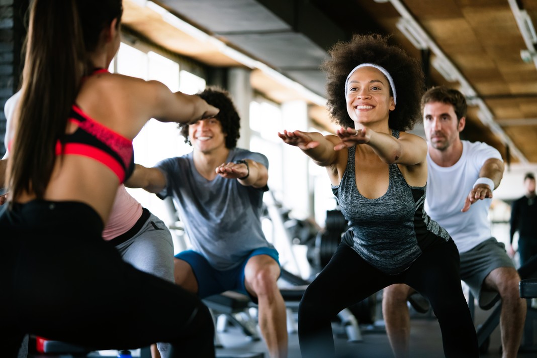 Master Your Form: Perfecting Squats and Lunges Today!